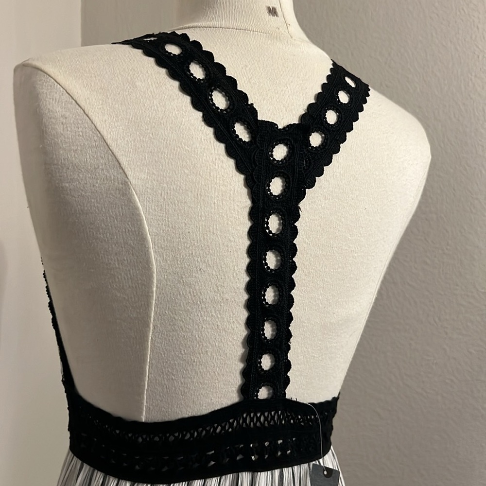 Super flattering Maxi dress